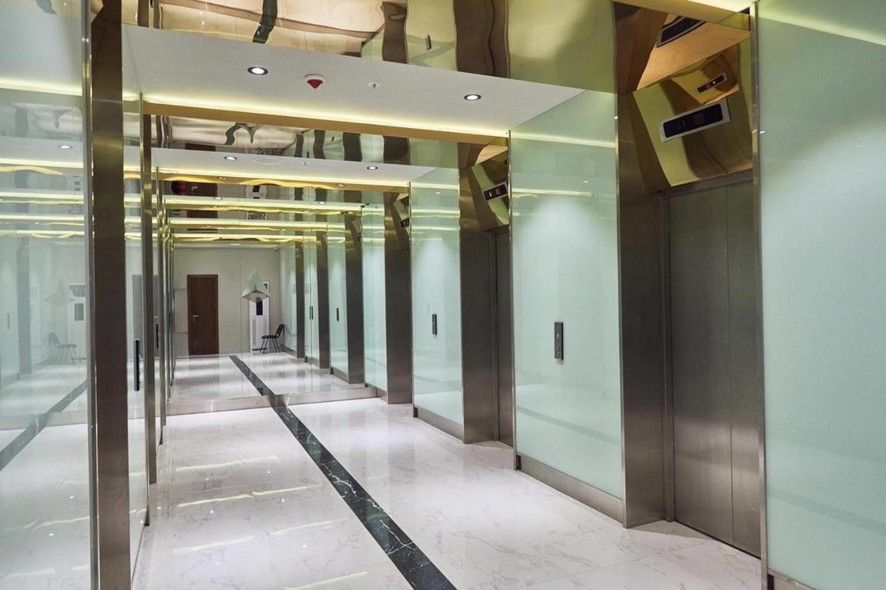 Batumi Aparthotel Orbi Twin Skyscraper Екстер'єр фото